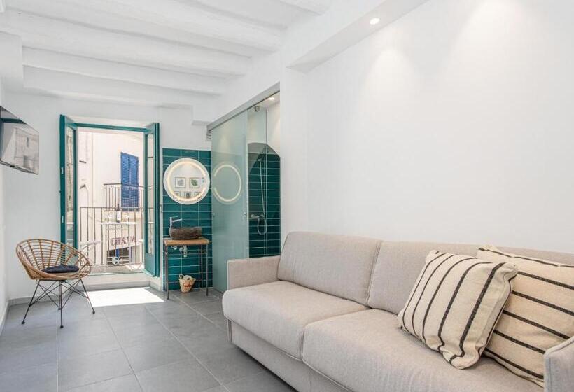 标准间, Habitacions Bellaire Cadaqués