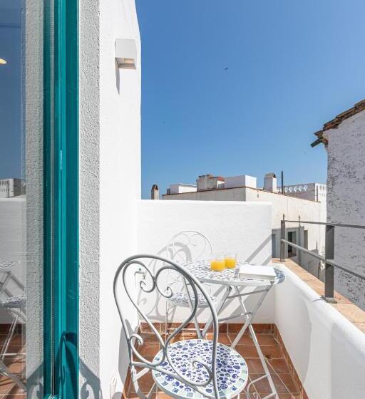 标准间, Habitacions Bellaire Cadaqués