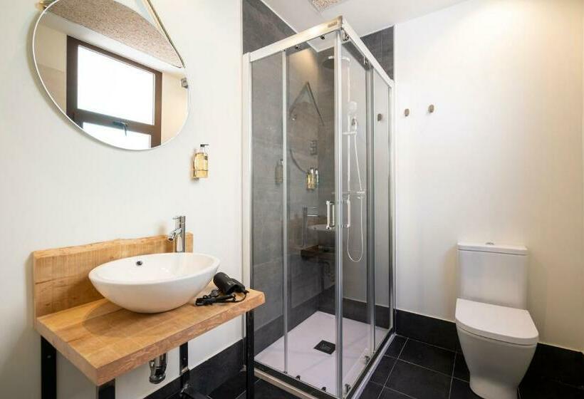 اتاق استاندارد یک نفره, Dobo Azacanes Hostal