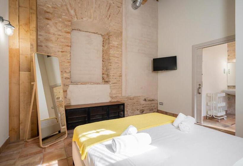 اتاق استاندارد برای معلولان, Dobo Azacanes Hostal