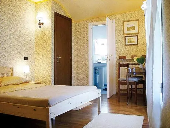 اتاق استاندارد, La Tana Del Tasso Ventimiglia