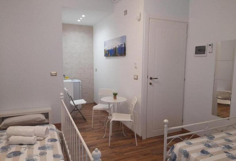 豪华房间, I Vacanzieri