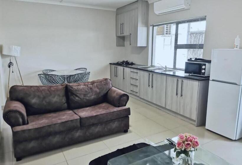 キングサイズベッドのデラックススイート, @anderson Executive Suites