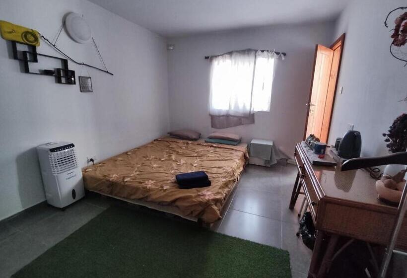 سوییت جونیور لوکس, Dhara House Malta