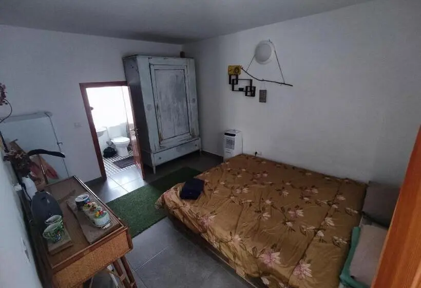 سوییت جونیور لوکس, Dhara House Malta