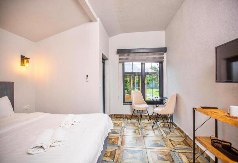 اتاق لوکس, Sapancaminihouse