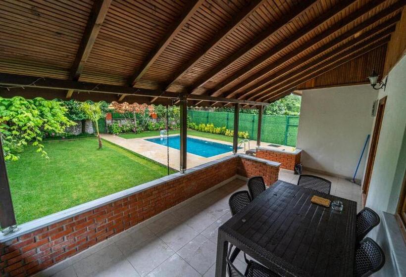 ویلای 2 خوابه, Sapancaminihouse