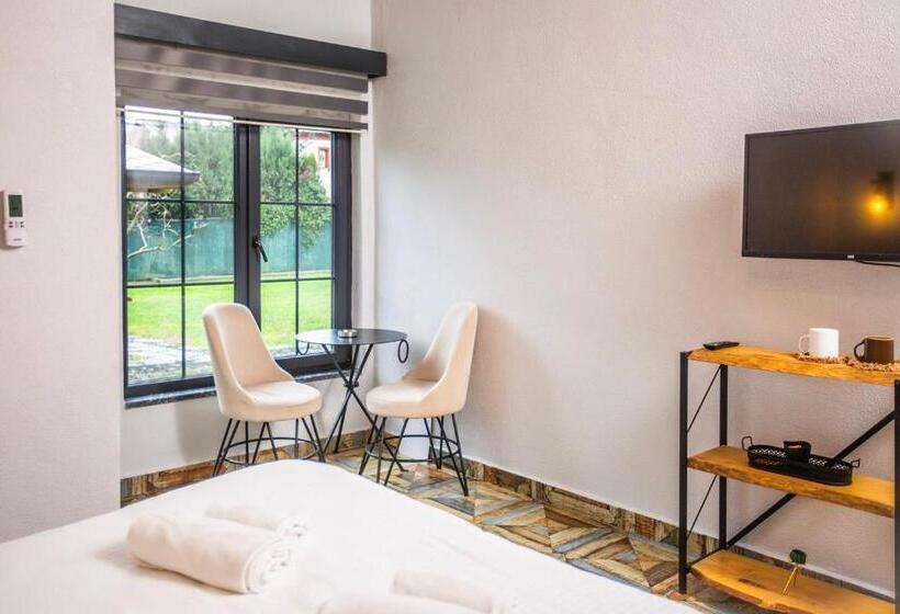 اتاق لوکس, Sapancaminihouse