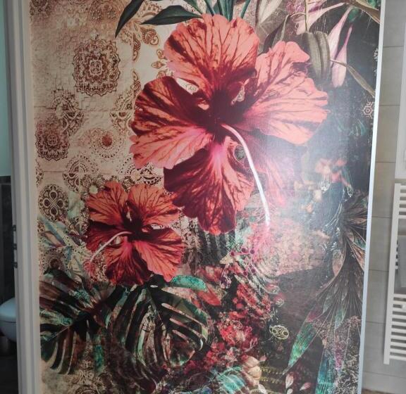 غرفة قياسية مزوَّدة بتراس, Les Pitchounettes