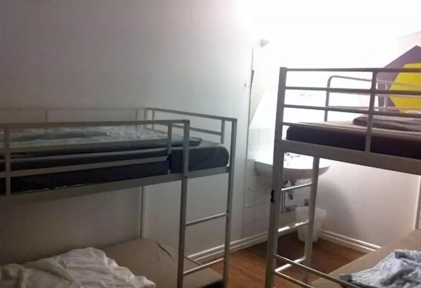 ルームシェアのワンベッド, City Lodge Stockholm