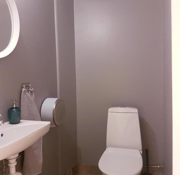 تختخواب در اتاق مشترک, Crafoord Place Hostel