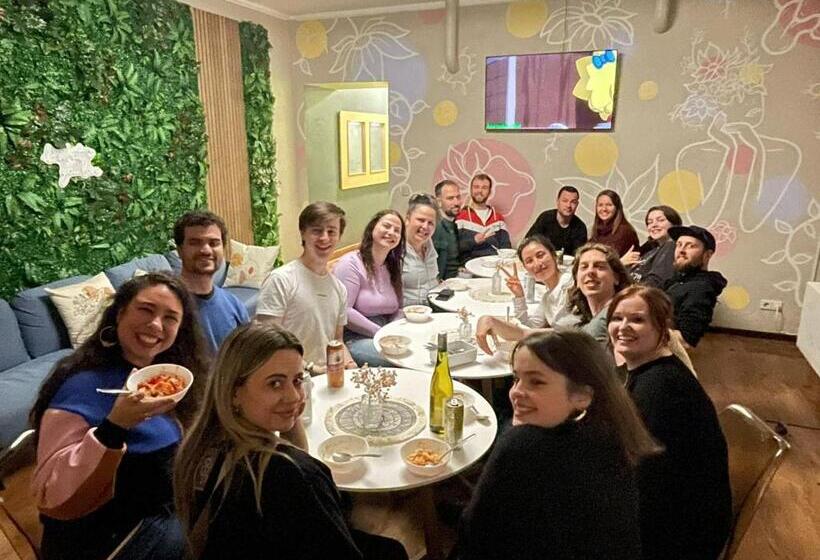 Familienzimmer, Eastseven Berlin Hostel