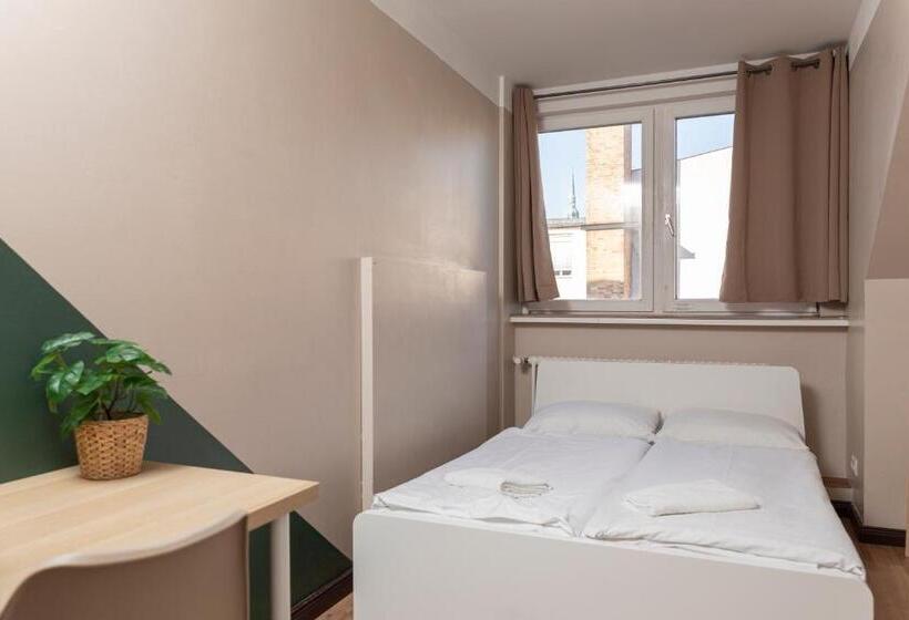 Standardzimmer, Eastseven Berlin Hostel