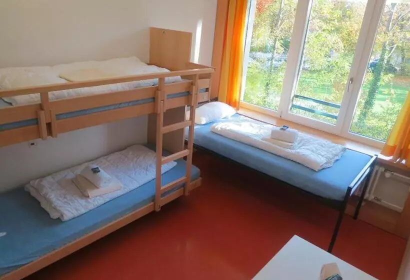 スタンダードトリプルルーム, Hi Munich Park Youth Hostel