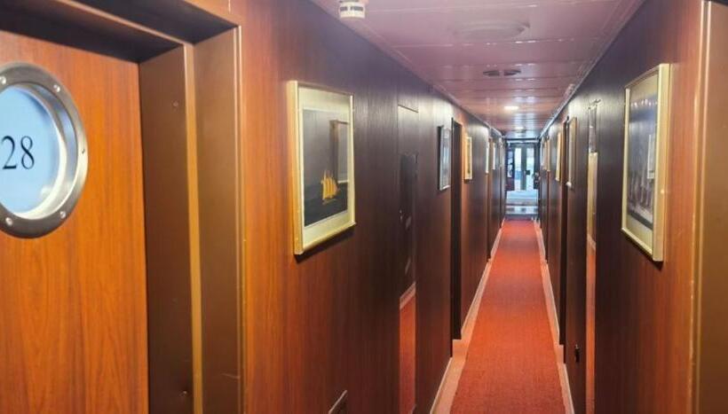 کابین, Shipotel Berlin Gmbh, Shipotel Eastern & Shipotel Western