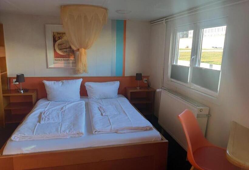 کابین, Shipotel Berlin Gmbh, Shipotel Eastern & Shipotel Western