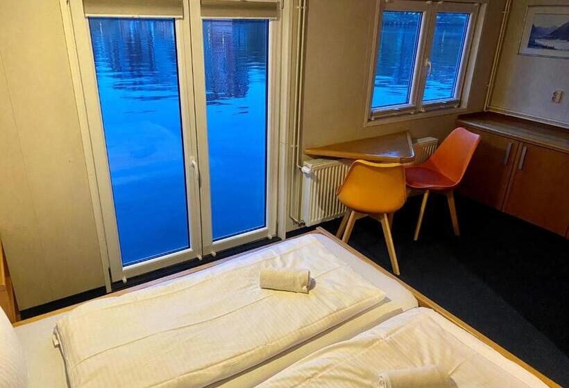 کابین, Shipotel Berlin Gmbh, Shipotel Eastern & Shipotel Western