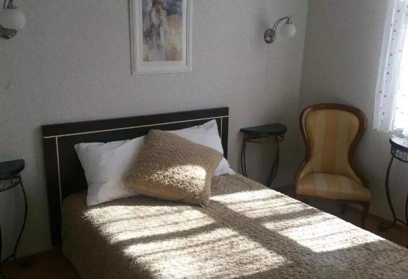 اتاق استاندارد یک نفره, Villa Eeden