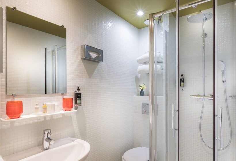 ガーデンビュースーペリアールーム, Gardette Park