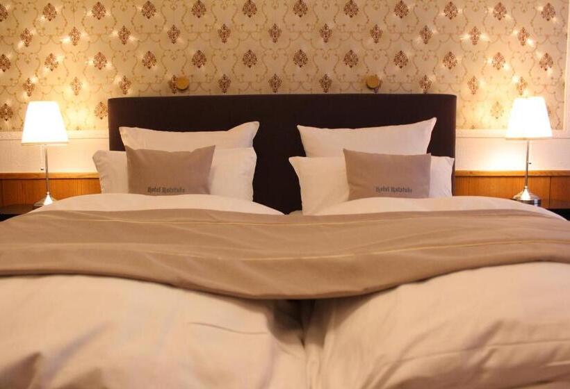 标准间, Garni Ratstube