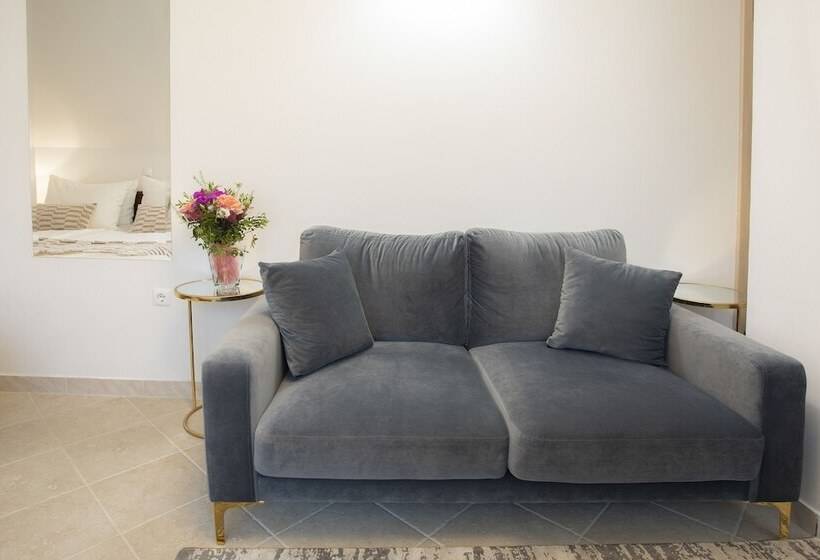 اتاق راحتی, House Klasika   Adults Only