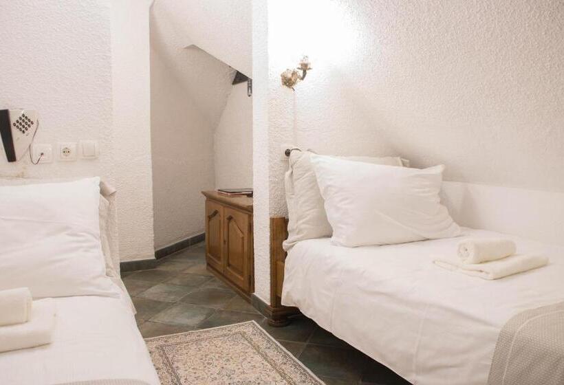 اتاق اکونومی, Jagodic Garni