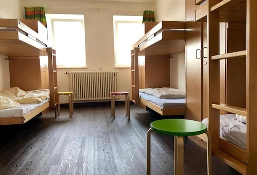 共用房间的床, Jugendherberge Hamburg Auf Dem Stintfang Membership Required