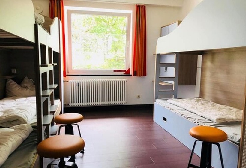 共用房间的床, Jugendherberge Hamburg Auf Dem Stintfang Membership Required