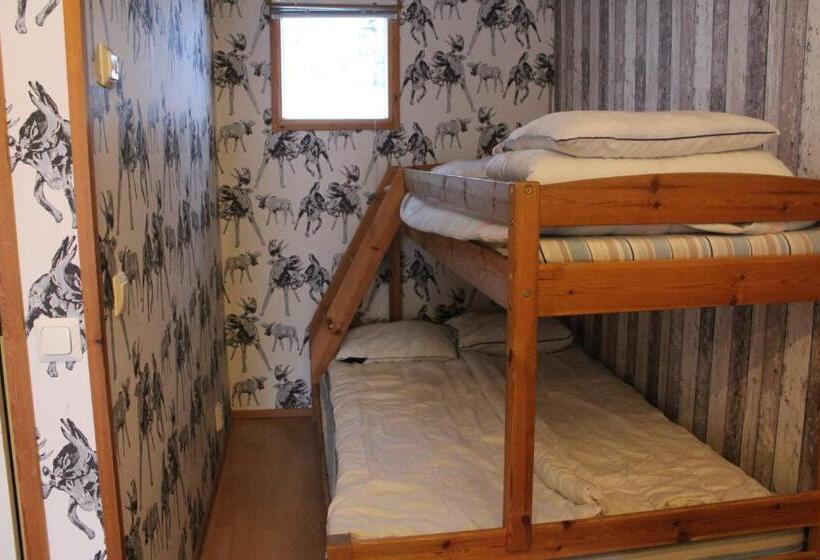 חדר אקונומי לארבעה, Motel Willis West