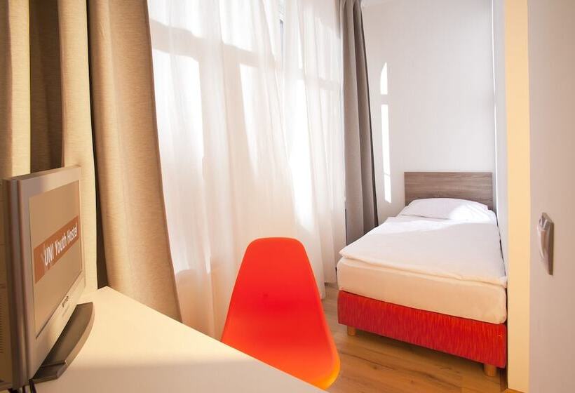 اتاق استاندارد یک نفره, Uni Hostel