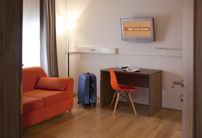 اتاق استاندارد چهار تخته, Uni Hostel