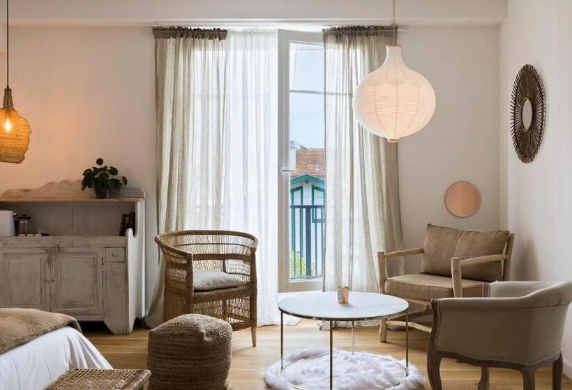Apartamento 3 Dormitórios, Libertitu