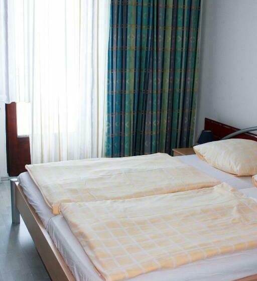 スタンダードスタジオ, Pension Seeblick Purbach