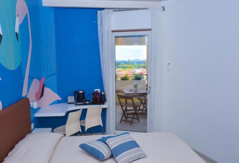 חדר סטנדרט עם מיטת קינג, Vicocolli Rooms