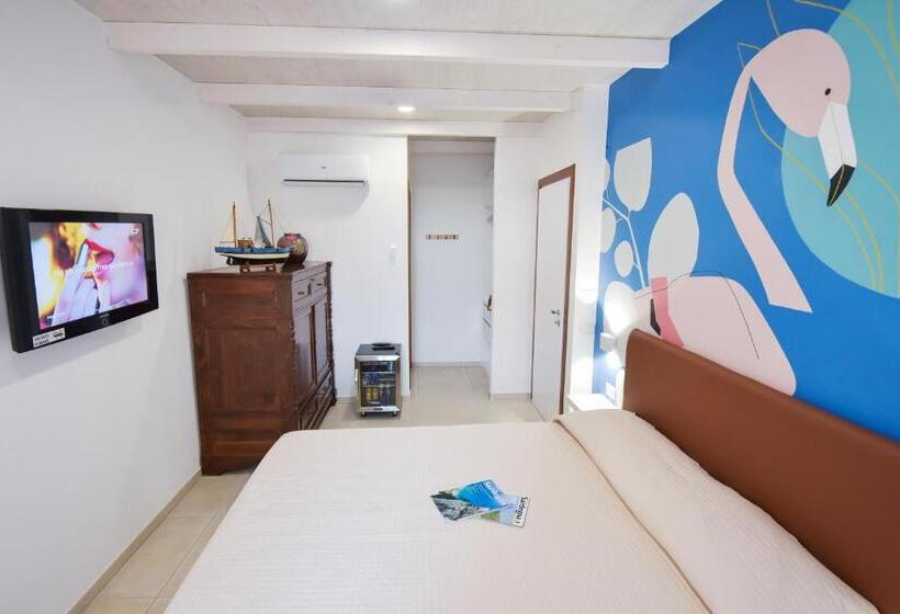 חדר סטנדרט עם מיטת קינג, Vicocolli Rooms