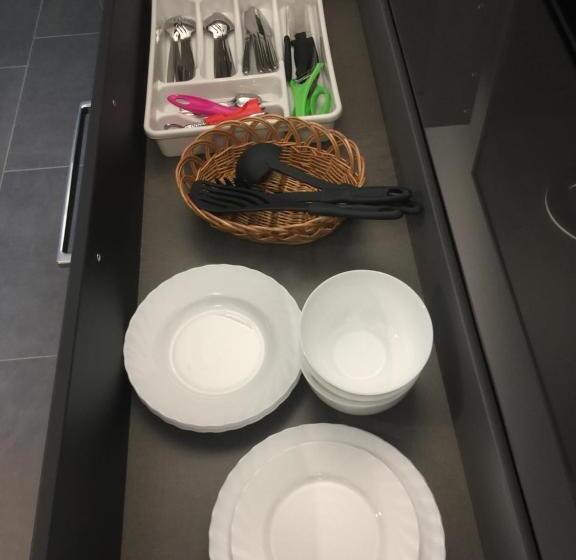 إستوديو ديلوكس, Studio Victoria Interlaken