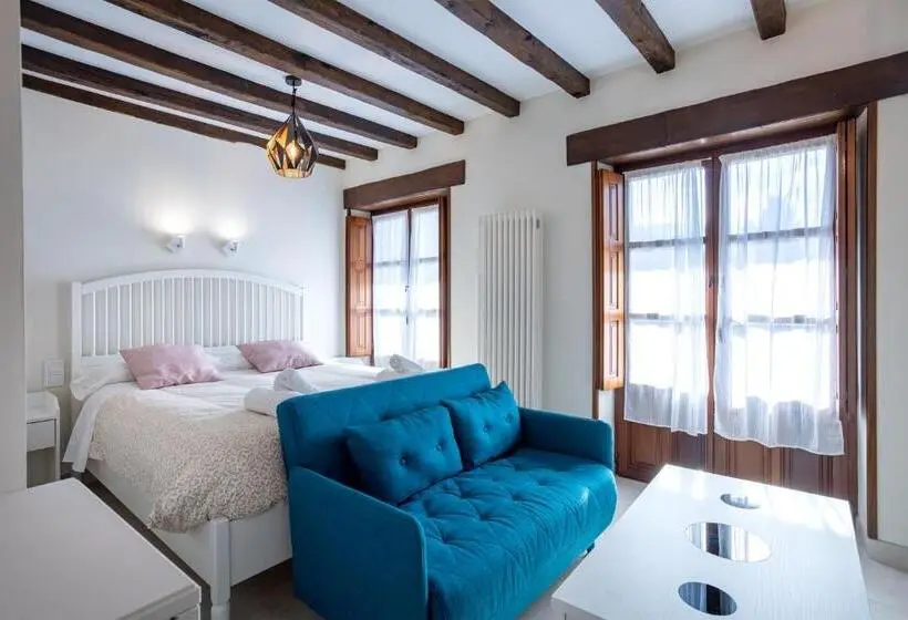 バルコニー付き１ベッドルームアパートメント, Apartamentos Los Edules