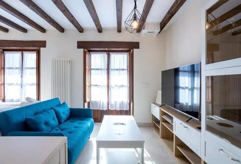 バルコニー付き１ベッドルームアパートメント, Apartamentos Los Edules