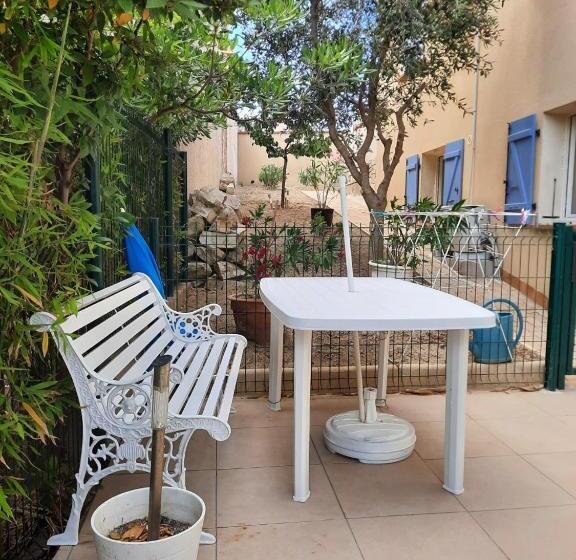 Номер Стандарт, Chambre Leucate Village