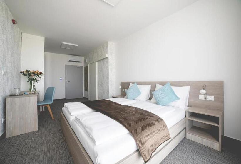 اتاق سوپریور, Hendi Centrum