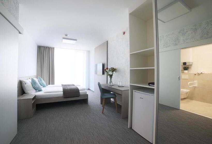 اتاق سوپریور, Hendi Centrum