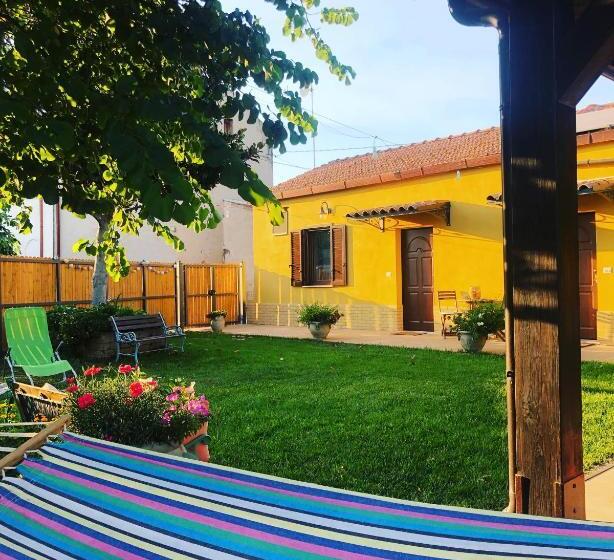 Семейный Номер Вид на Сад, B&b Dimora Delle Ninfee