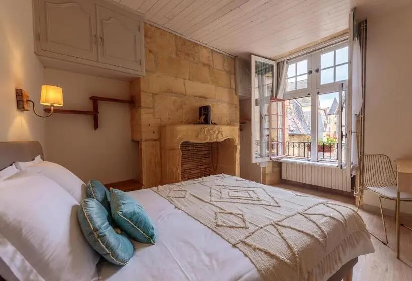 اتاق کلاسیک چهارنفره, Le Lys Dort Sarlat