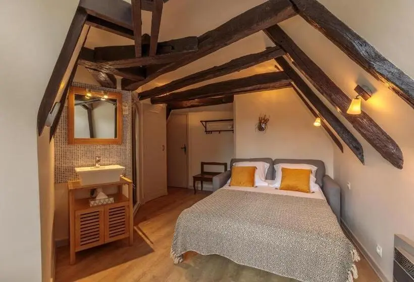 سوئیت جونیور خانوادگی, Le Lys Dort Sarlat