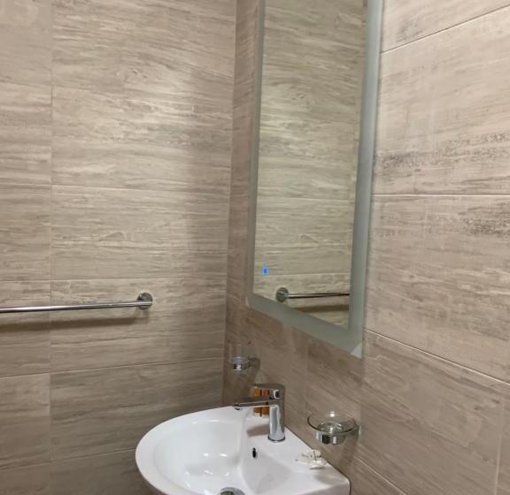 اتاق استاندارد با بالکن, Mon Chery