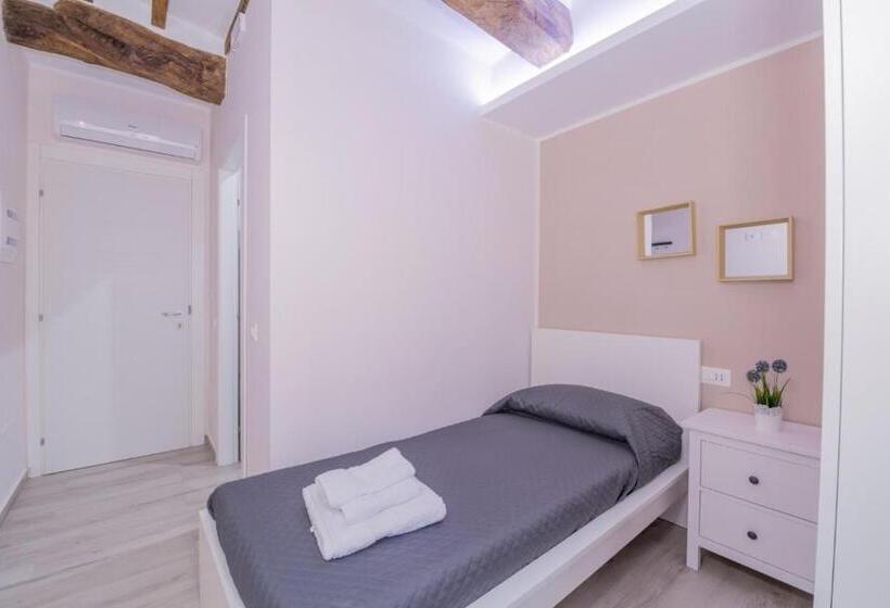 Chambre Standard Individuelle, Residenza Borgo Guazzo