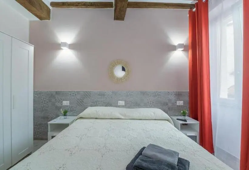 اتاق استاندارد با چشم‌انداز, Residenza Borgo Guazzo