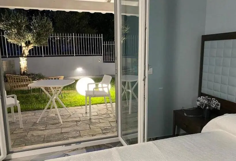 スタンダードインサイドビュールーム, 4essences Boutique Rooms