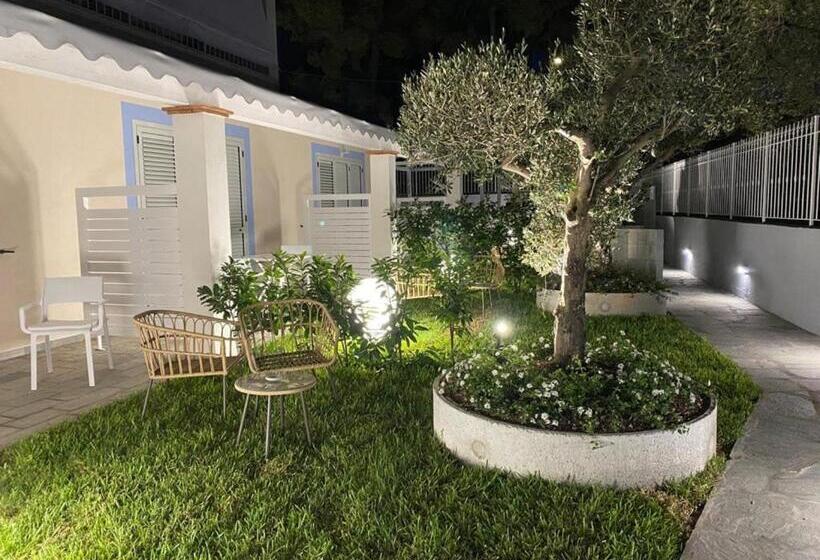Номер Стандарт Внутренний, 4essences Boutique Rooms