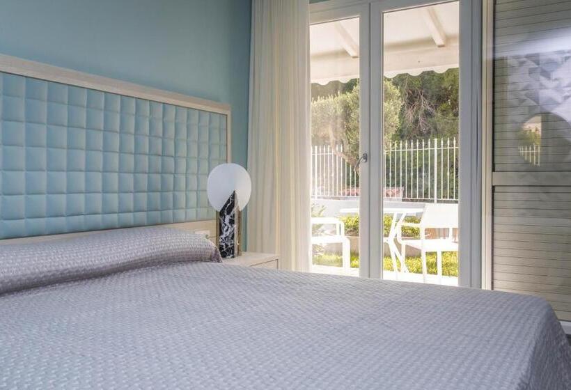 اتاق استاندارد اینتریور, 4essences Boutique Rooms